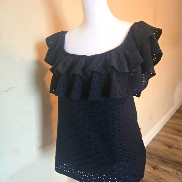 Tommy Hilfiger Tops - Tommy Hilfiger Women's Black off shoulder Ruffle Eyelet Top